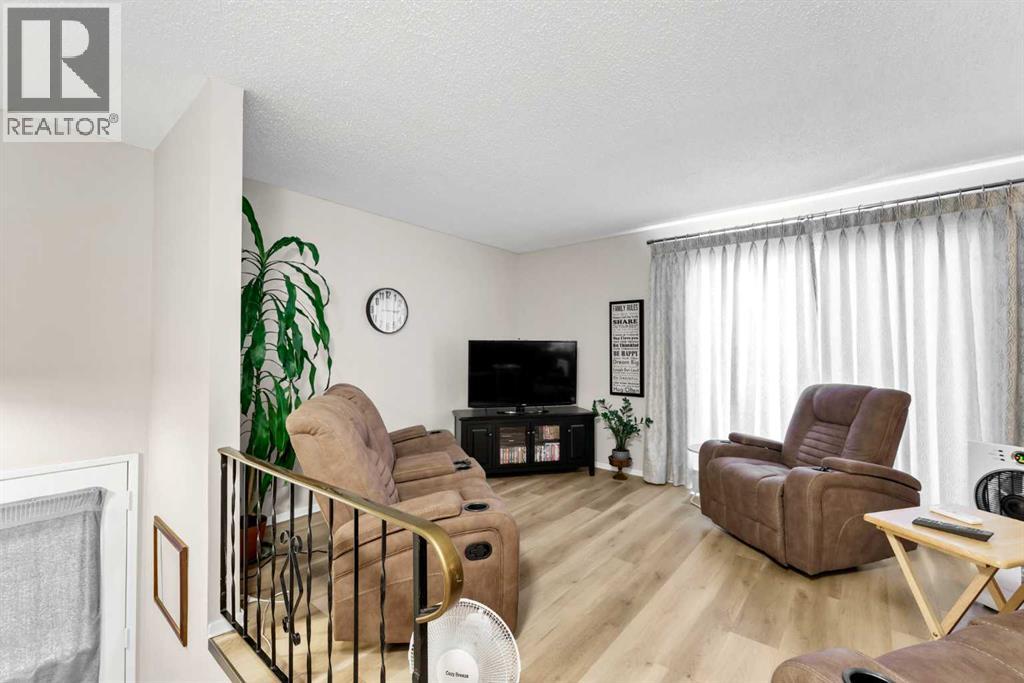 105 Broadway Avenue E - 29