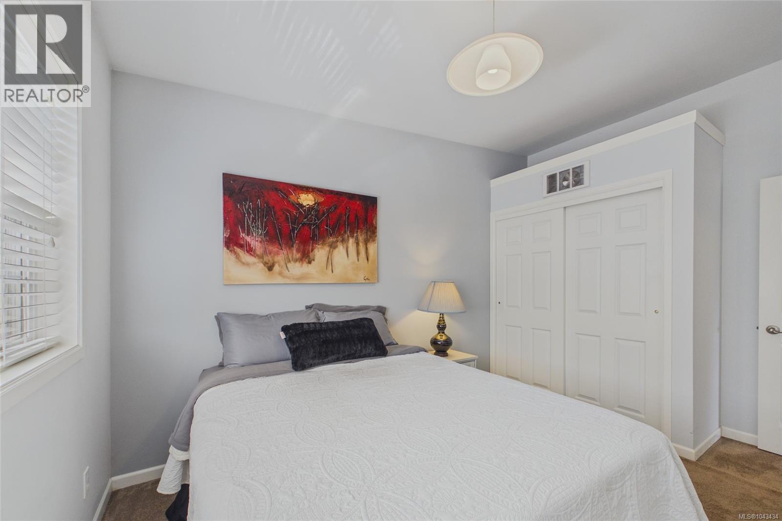 1361 Bodington Rd - Image 39