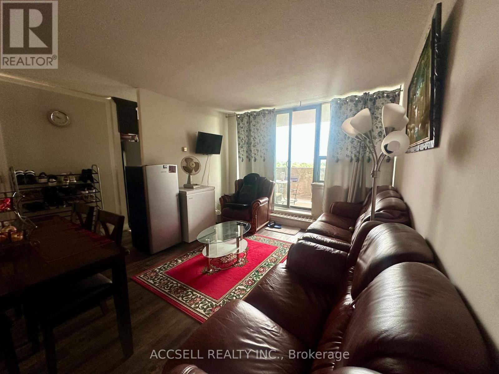 #1109 100 WINGARDEN COURT - 5