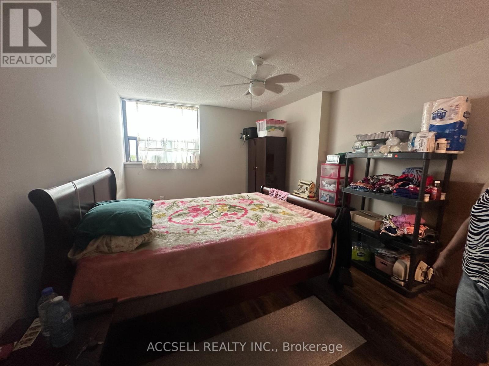 #1109 100 WINGARDEN COURT - 7