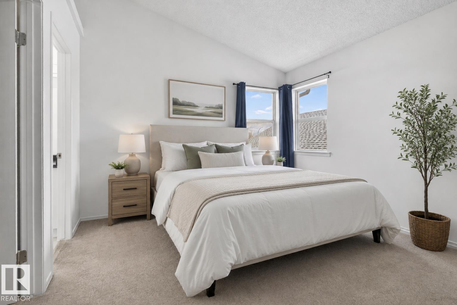 9014 166 AV NW - 17