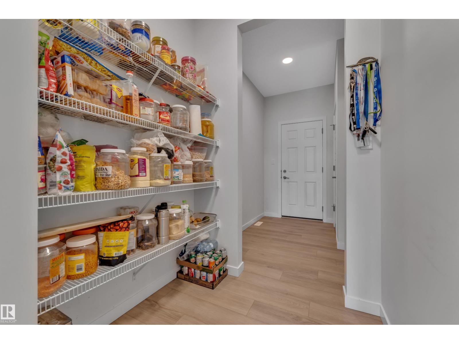 4855 HAWTHORN BN SW - 12
