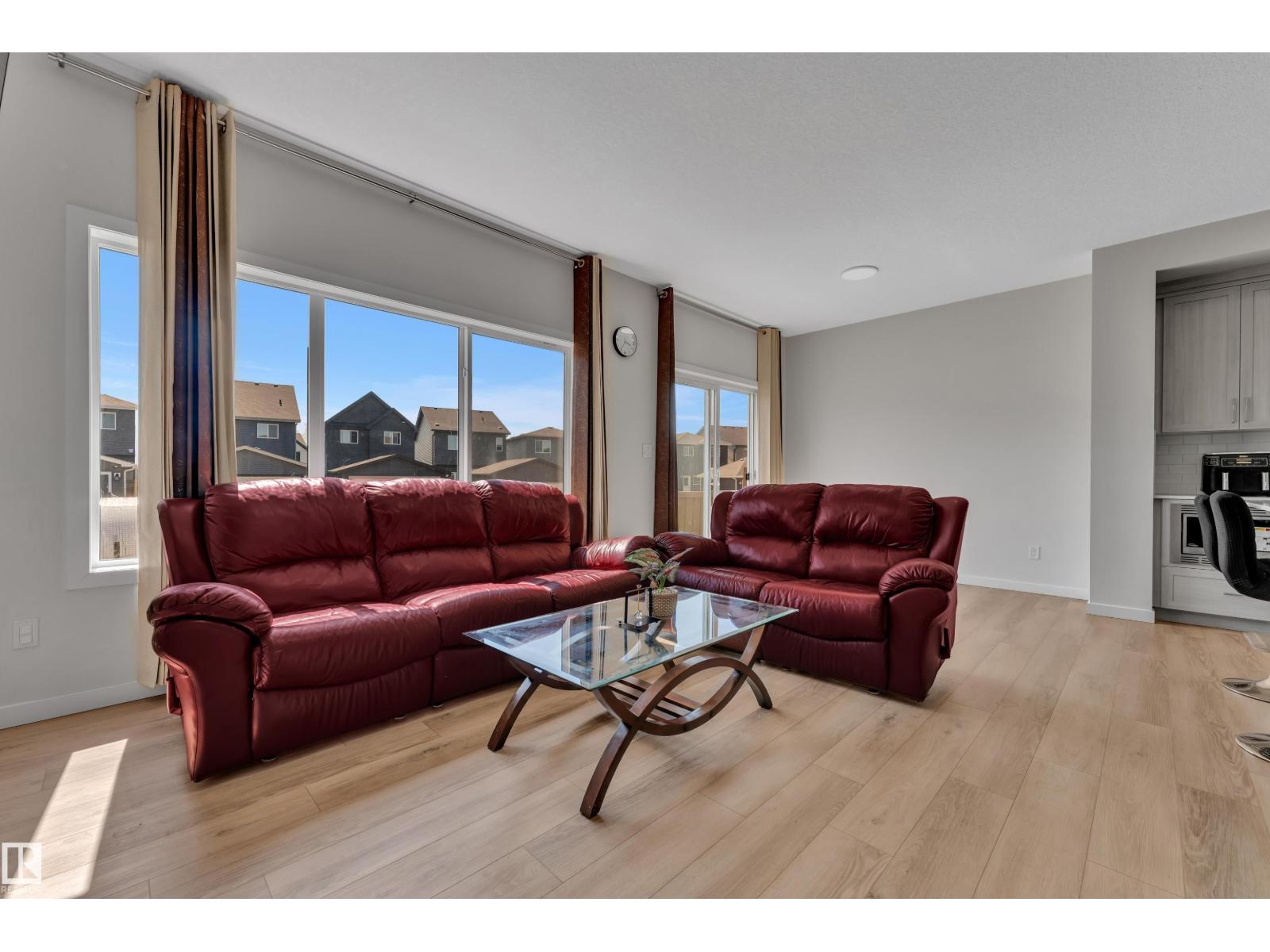 4855 HAWTHORN BN SW - 21