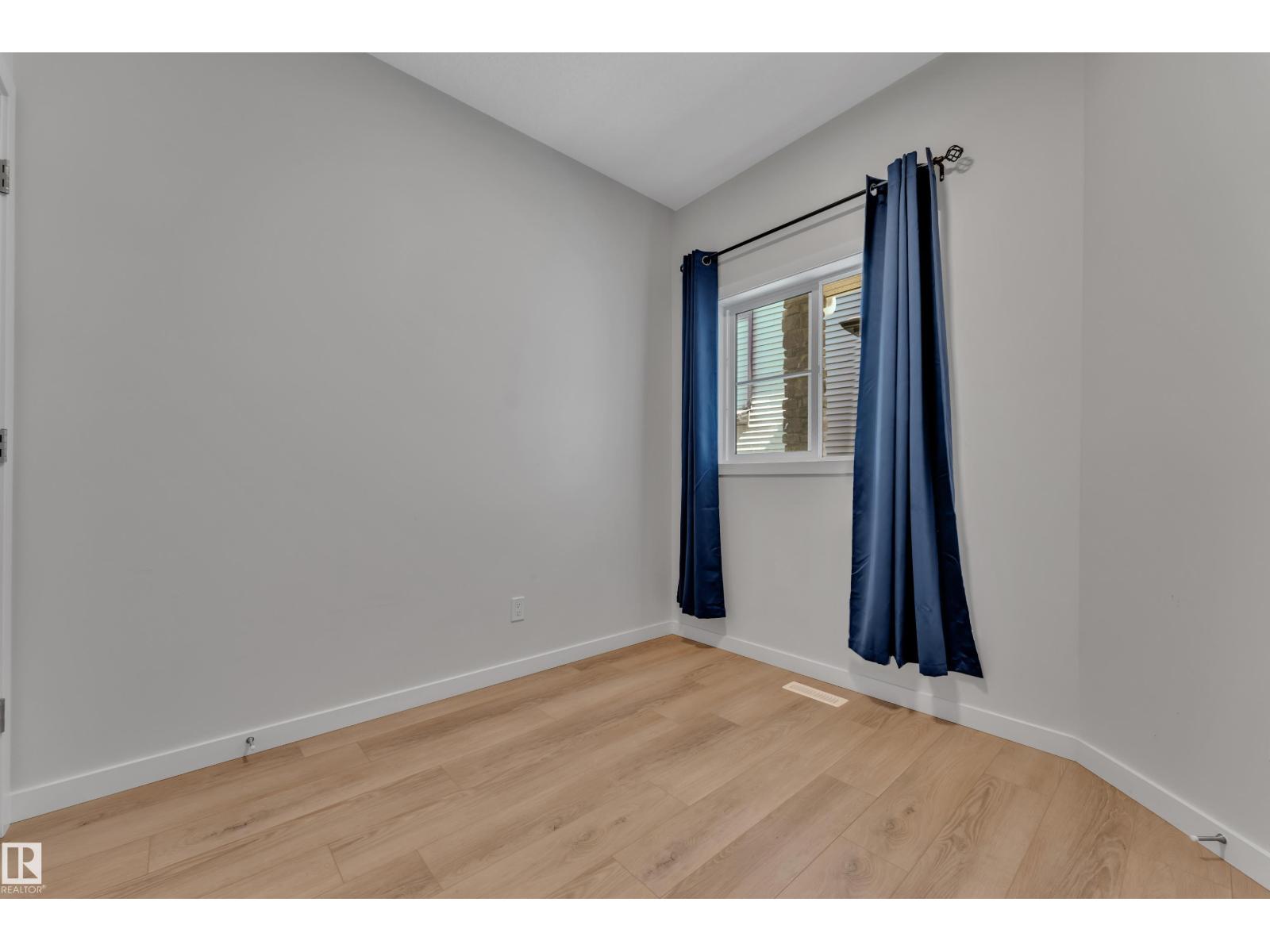 4855 HAWTHORN BN SW - 7