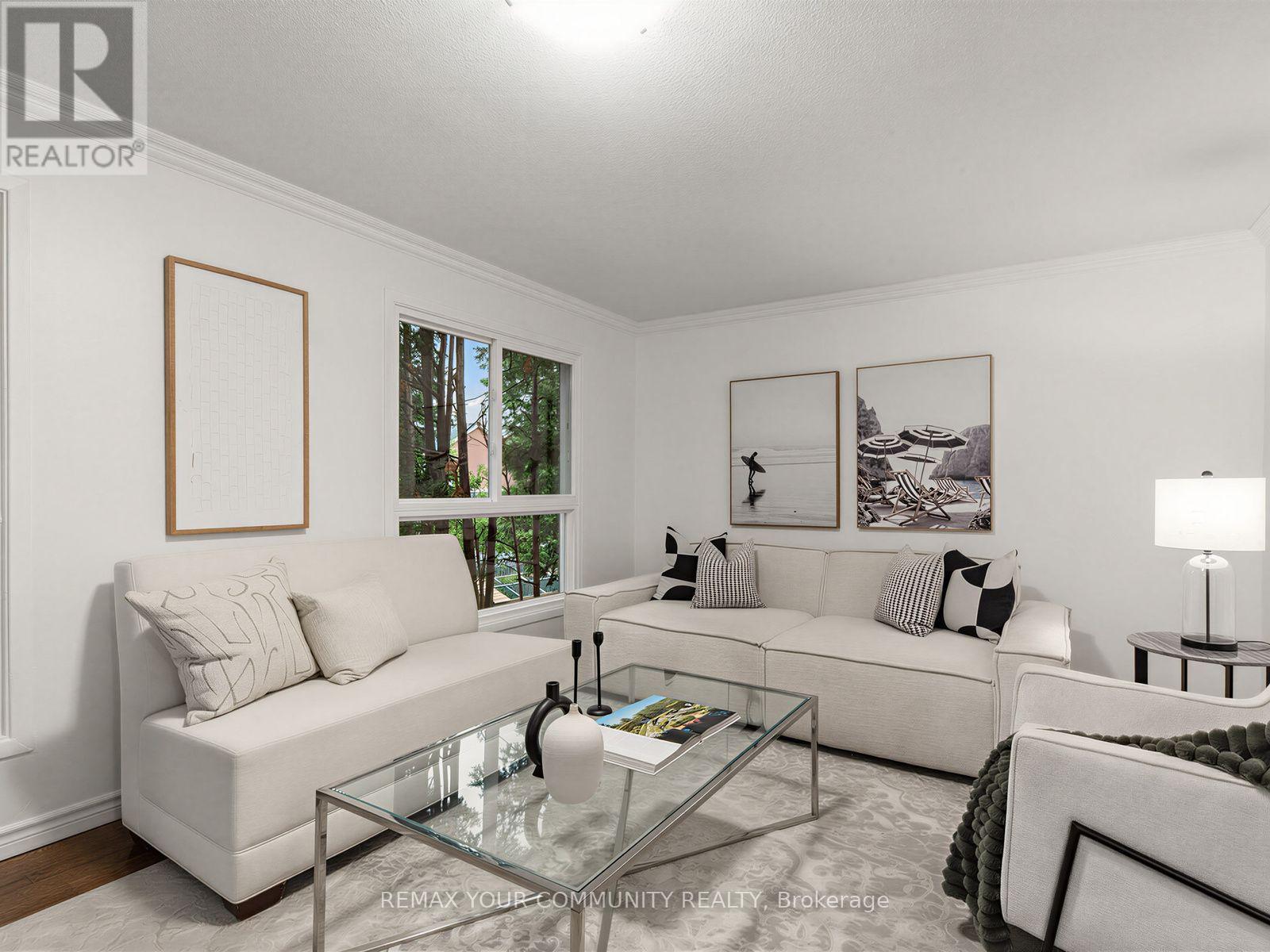88 DANA CRESCENT - 7