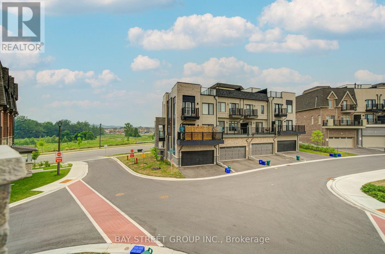 7 SCHMIDT LANE - 22