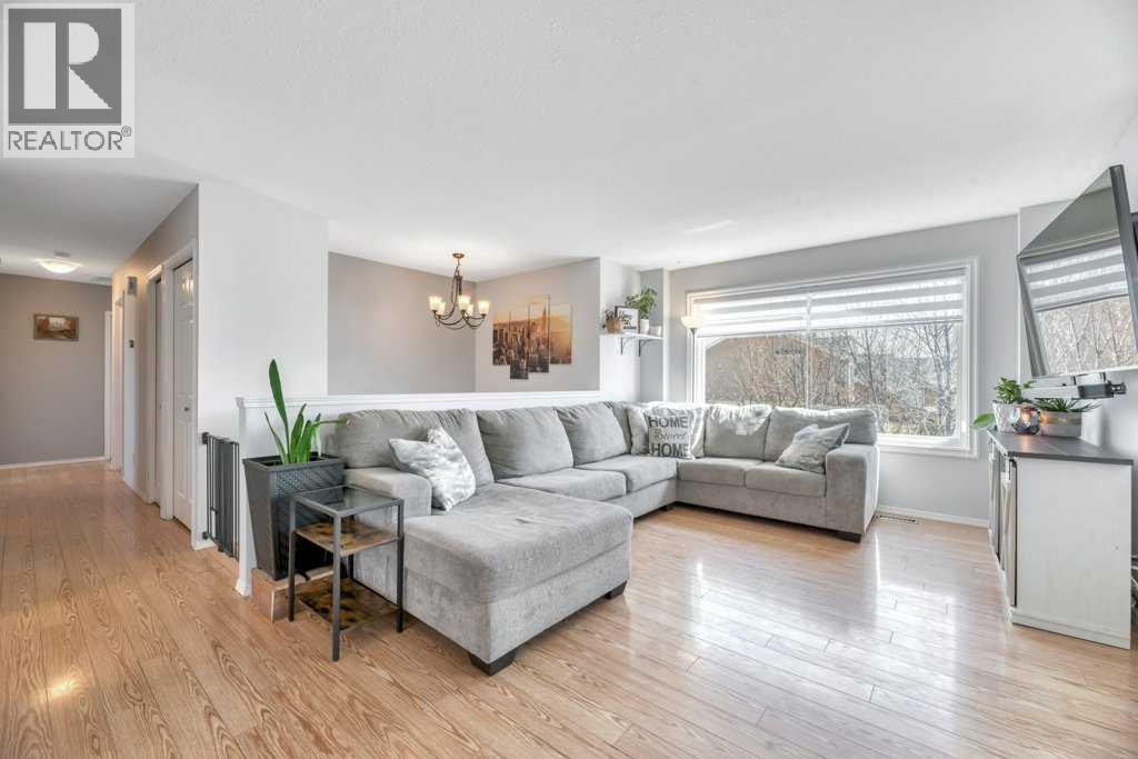 191 Strathaven Crescent - 16