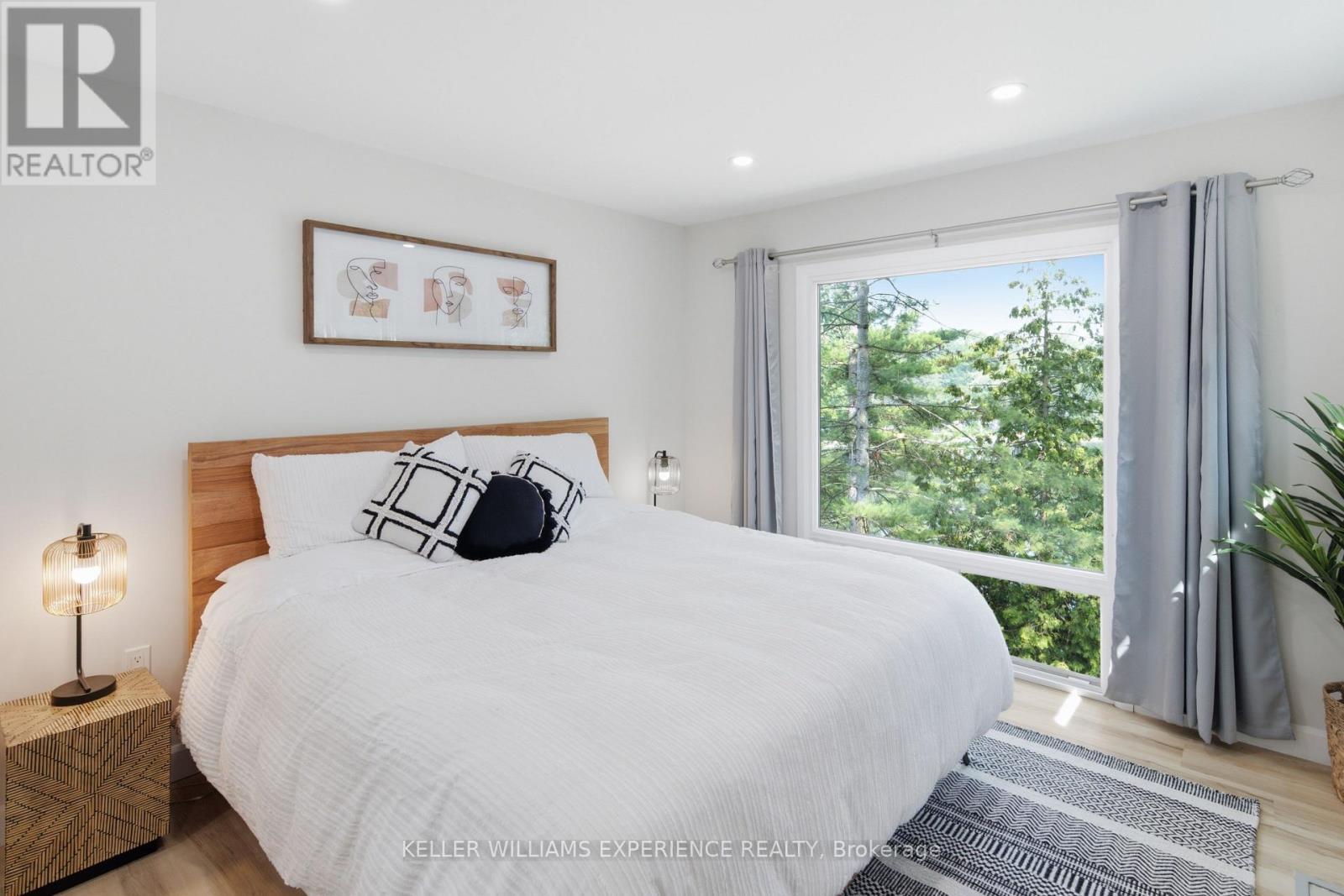 7847 OAKRIDGE DRIVE - 27