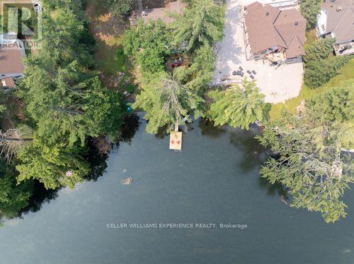 7847 OAKRIDGE DRIVE - 35