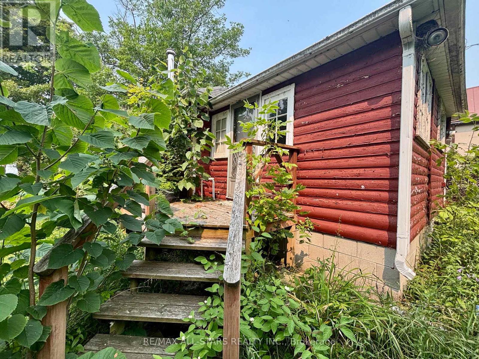 2356 LAKESHORE DRIVE - 6