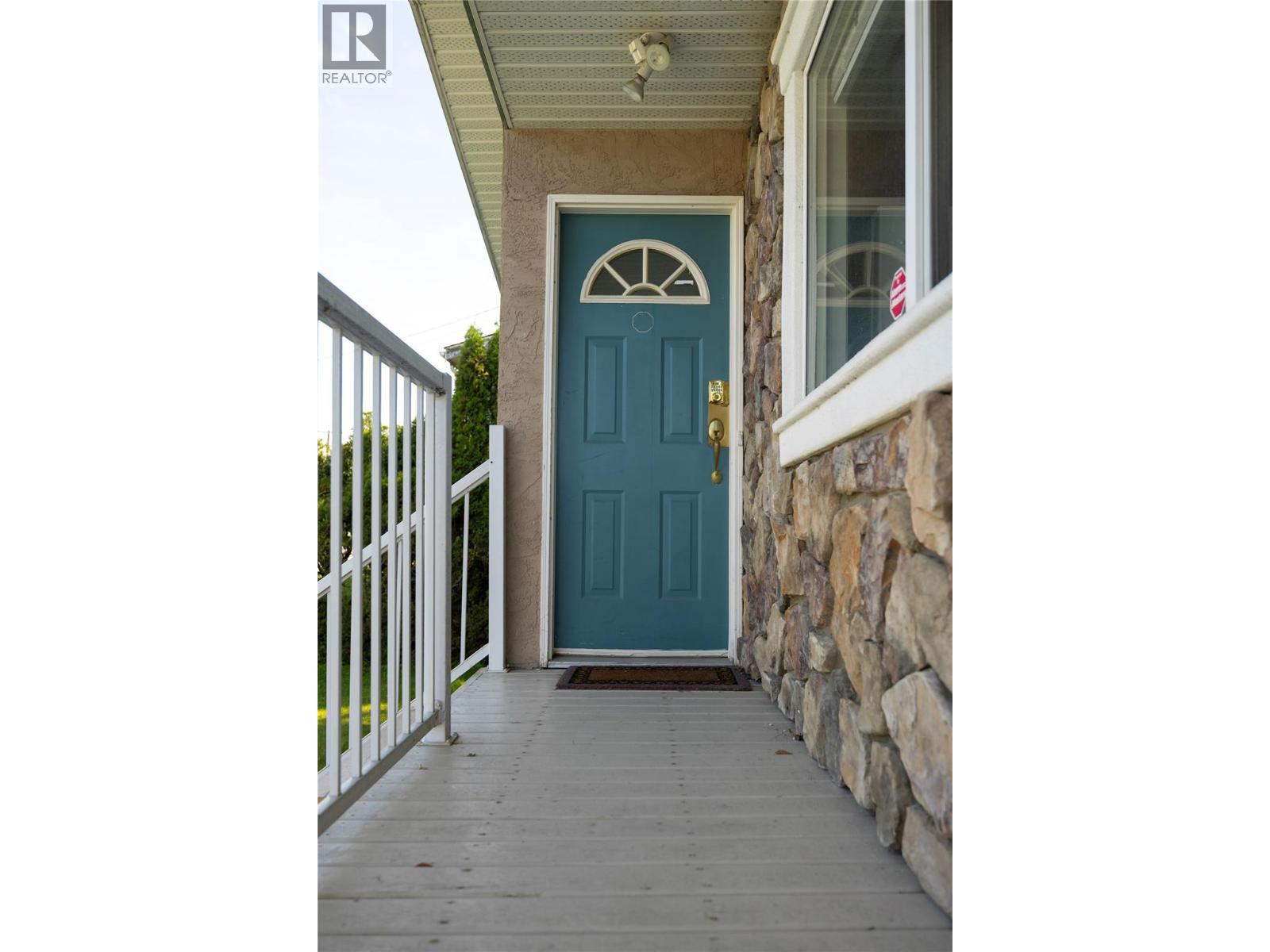 3700 24 Avenue, Vernon