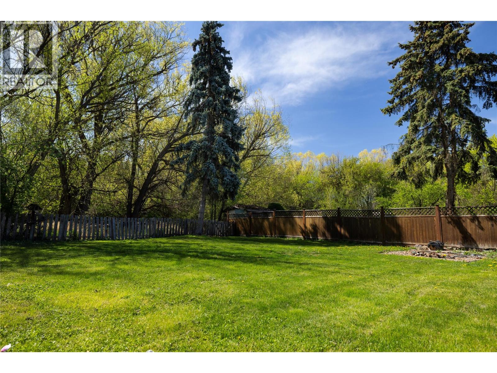 3700 24 Avenue, Vernon