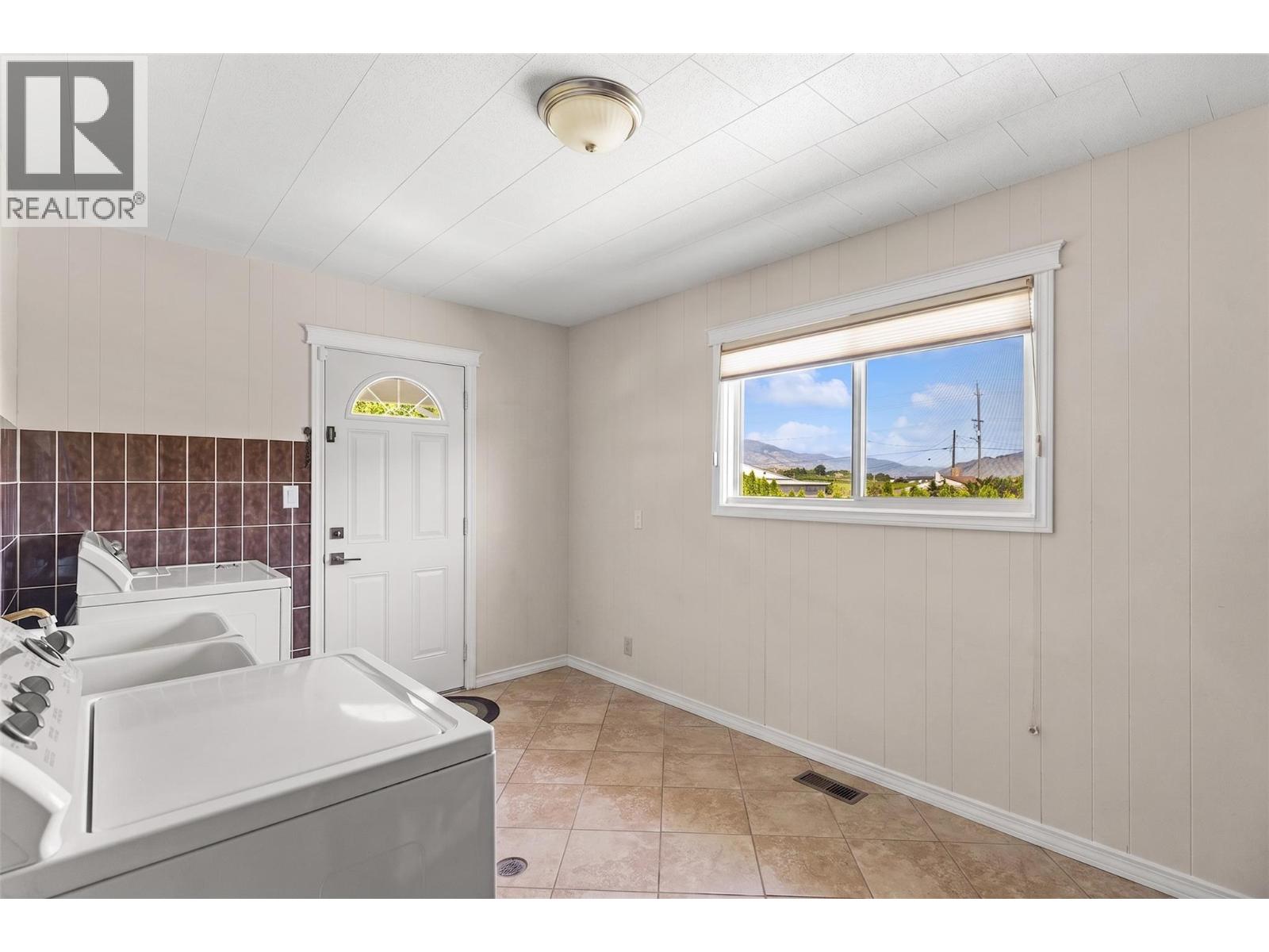 6012 107th Street - 39