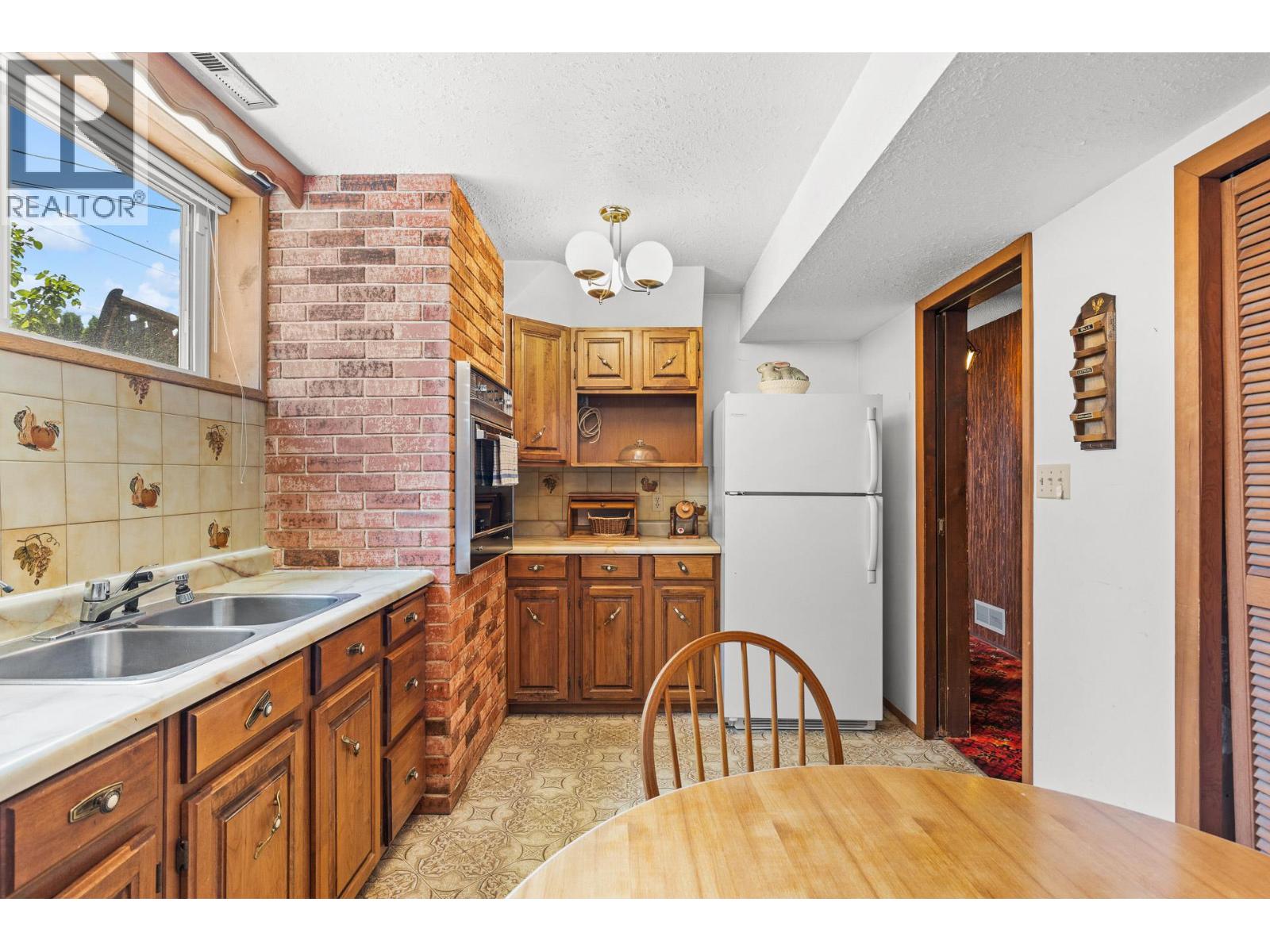 6012 107th Street - 44