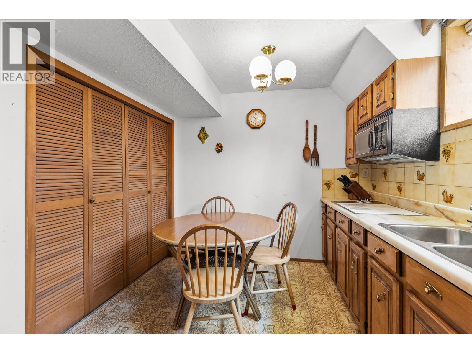 6012 107th Street - 45