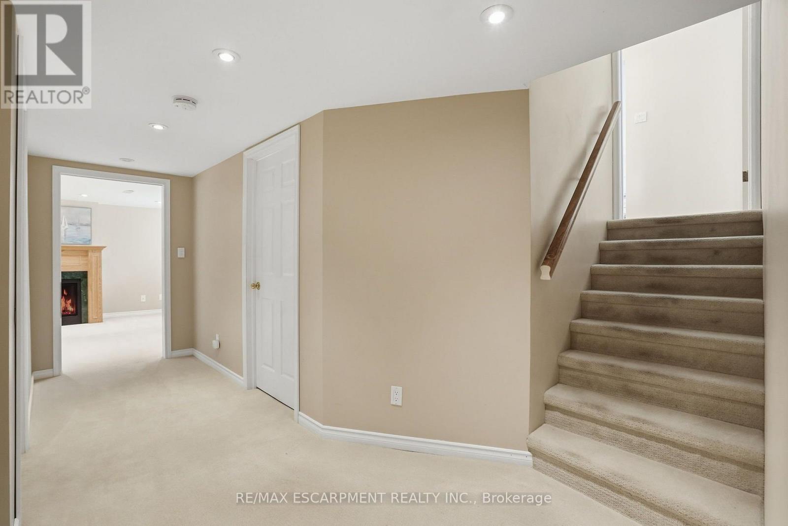 504 KENMARR CRESCENT - 28