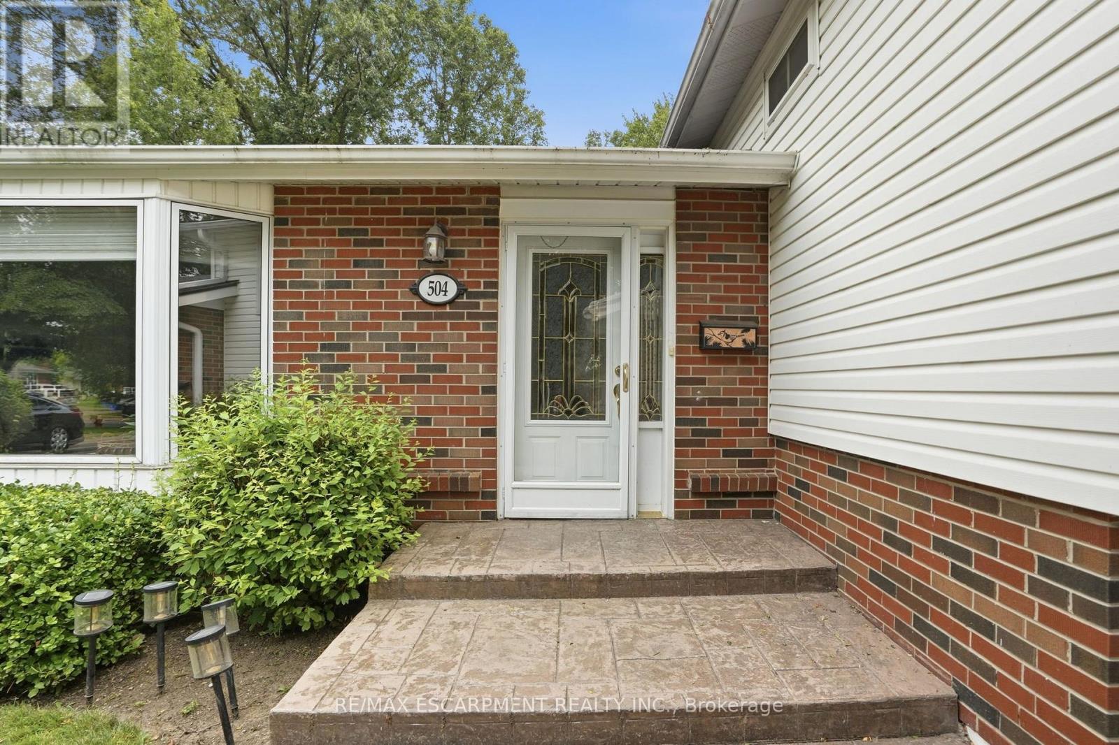 504 KENMARR CRESCENT - 3