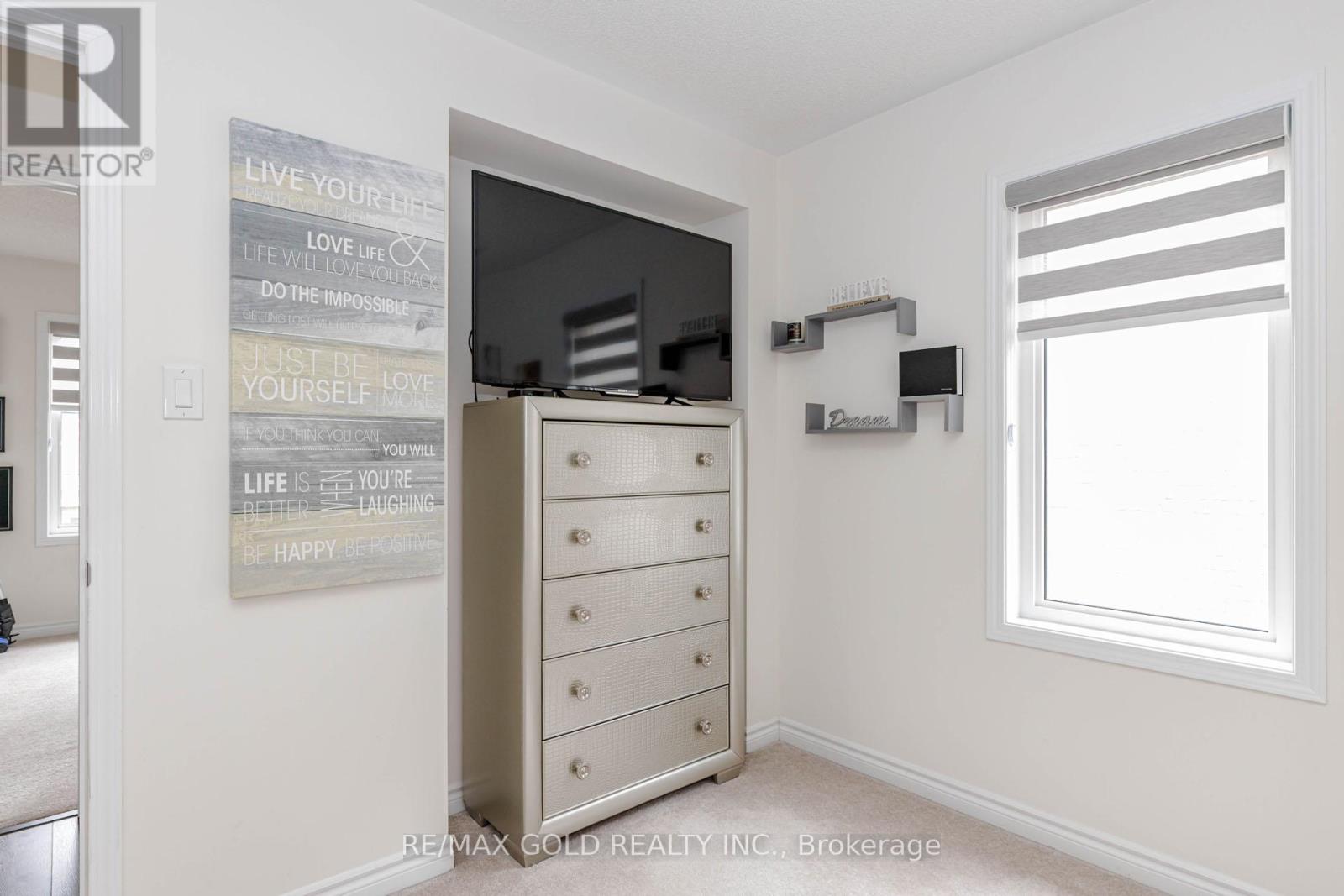 283 CASSON POINT - 35