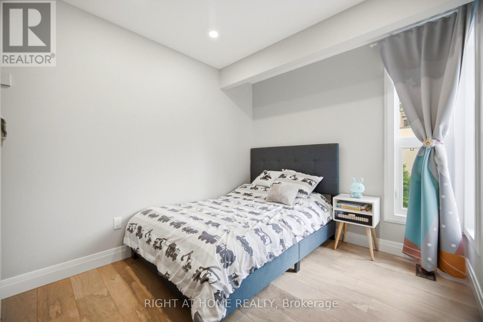 #8 24 REID DRIVE - Image 28