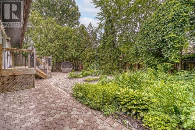 2021 WOODGLEN CRESCENT - 31
