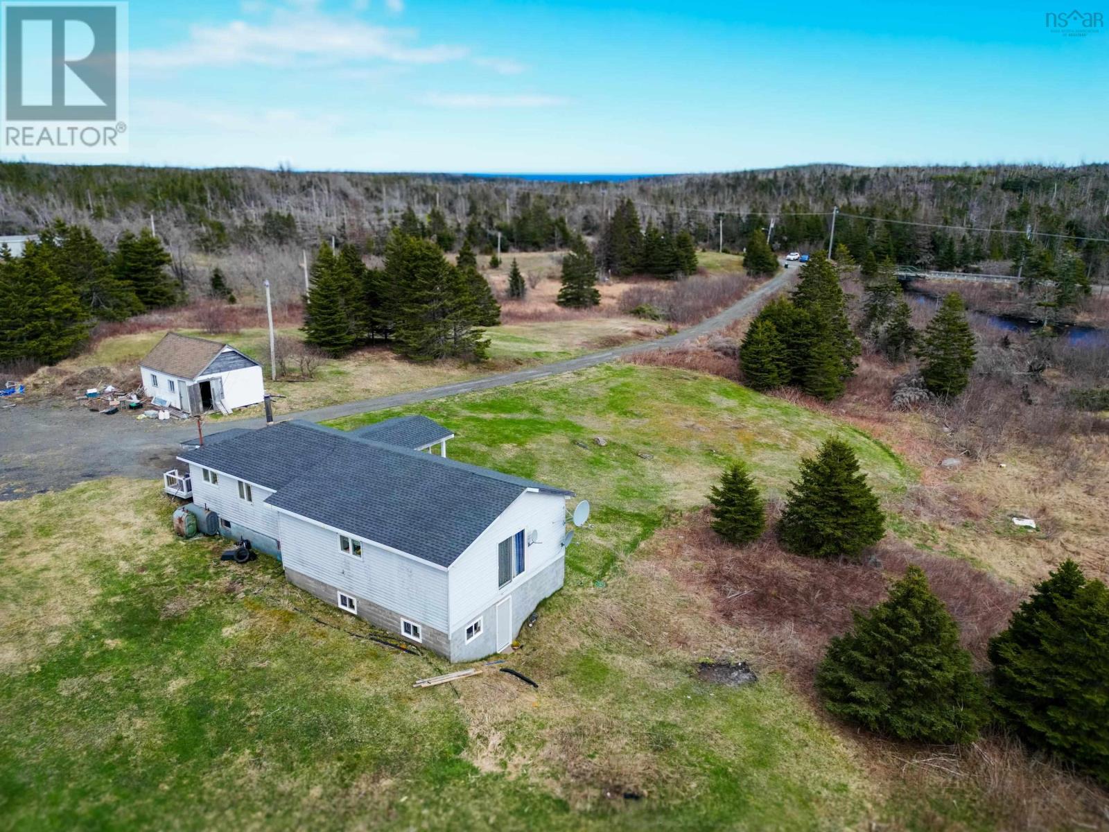 235 Louisbourg Main-A-Dieu Road - 10