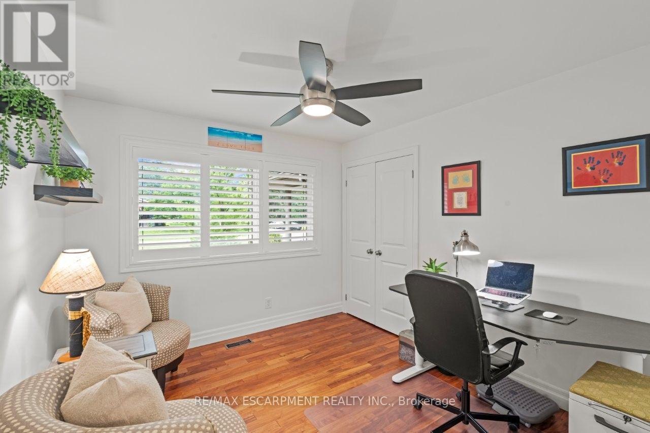 42 LAKESIDE DRIVE - Image 20