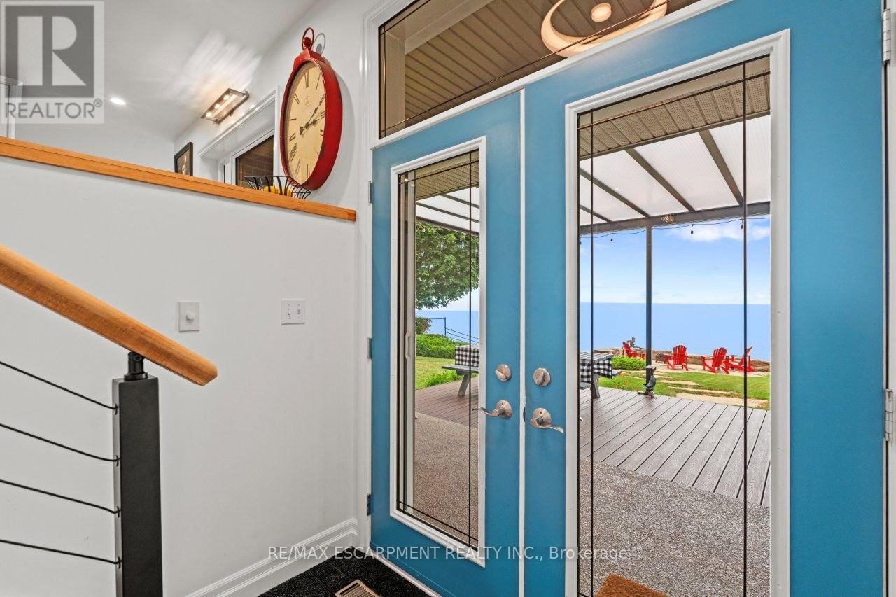 42 LAKESIDE DRIVE - Image 22