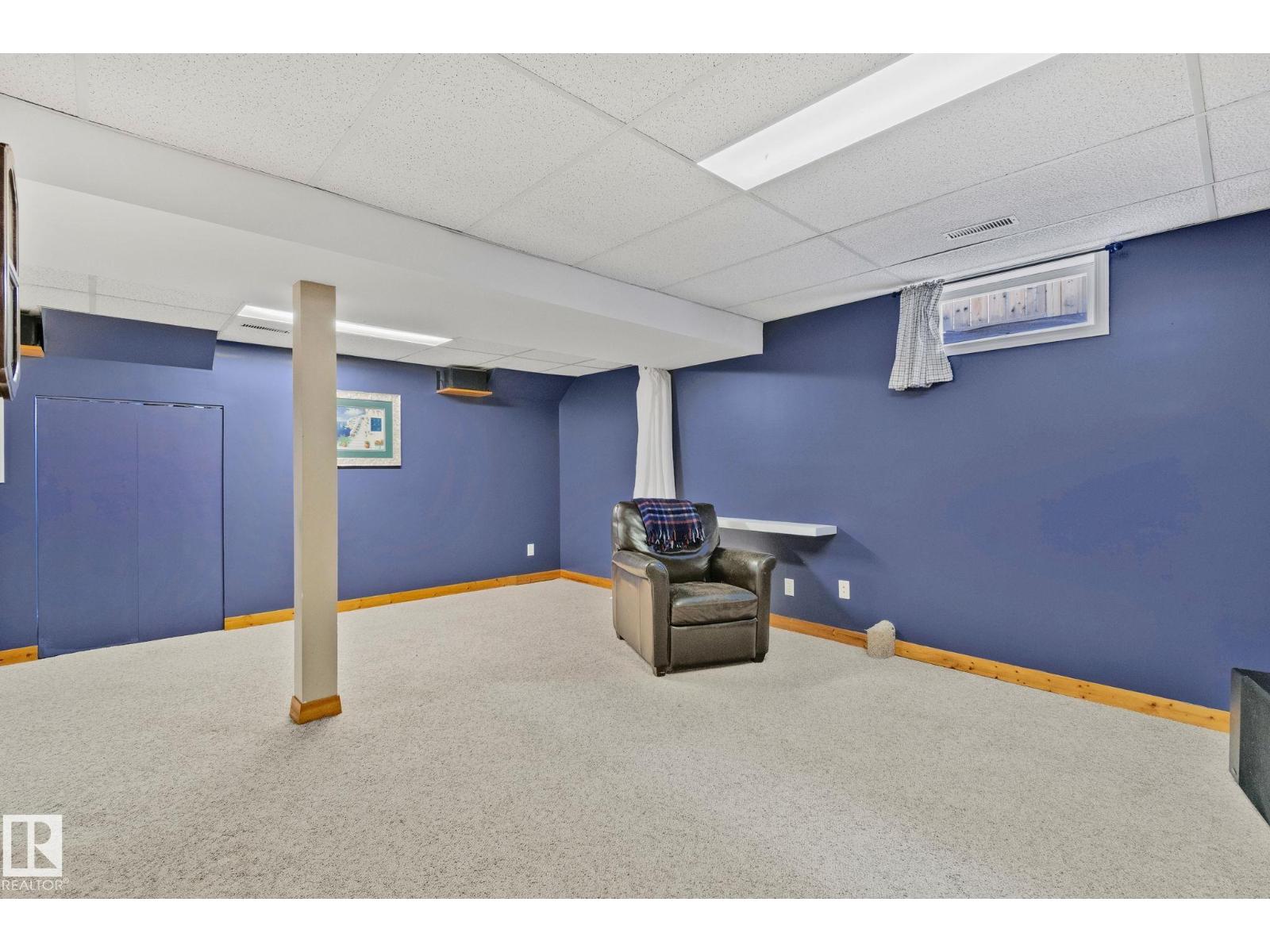 7306 21 AV NW - 29