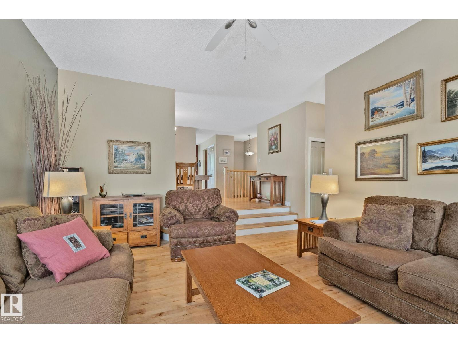 7306 21 AV NW - 3
