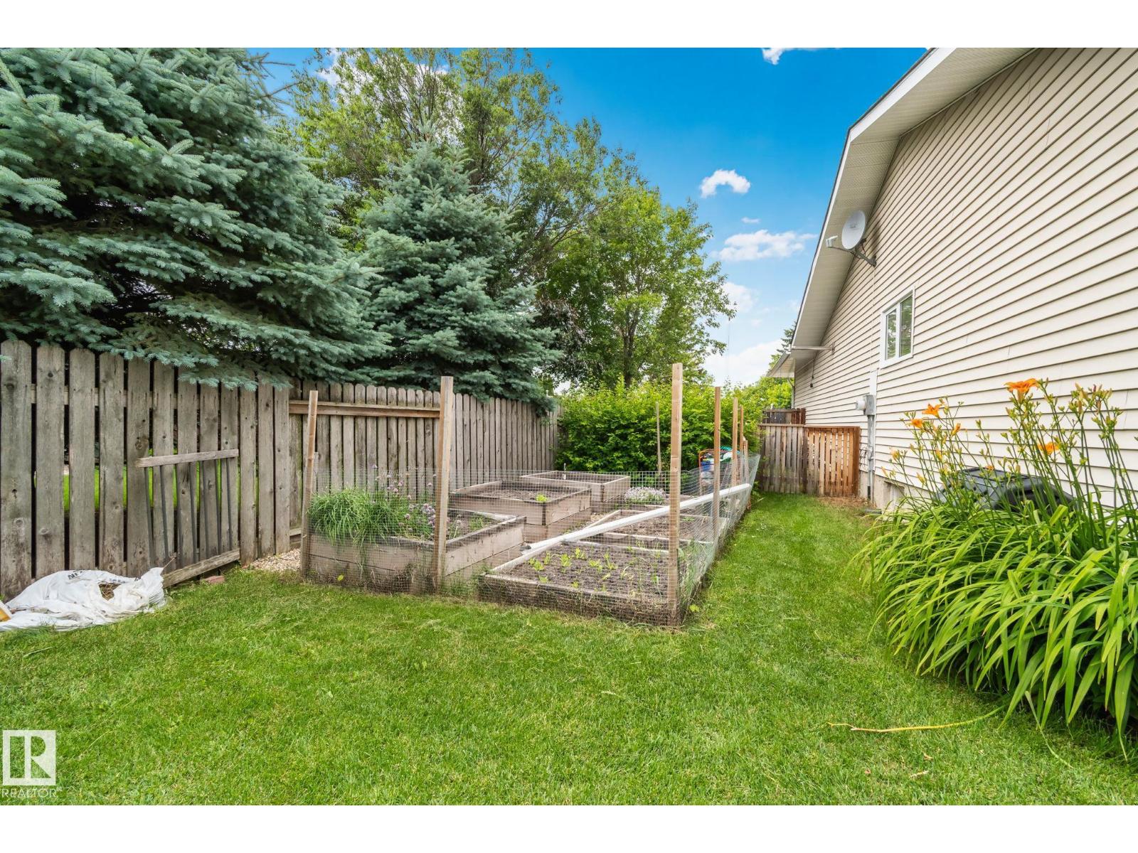 7306 21 AV NW - 44