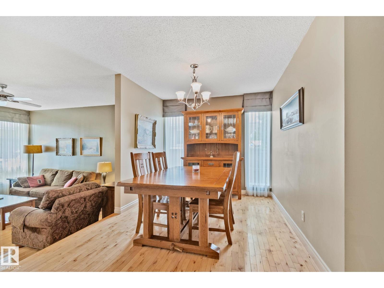 7306 21 AV NW - 6