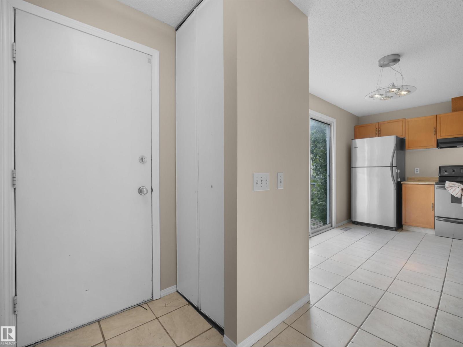 3509 43A AV NW - 12