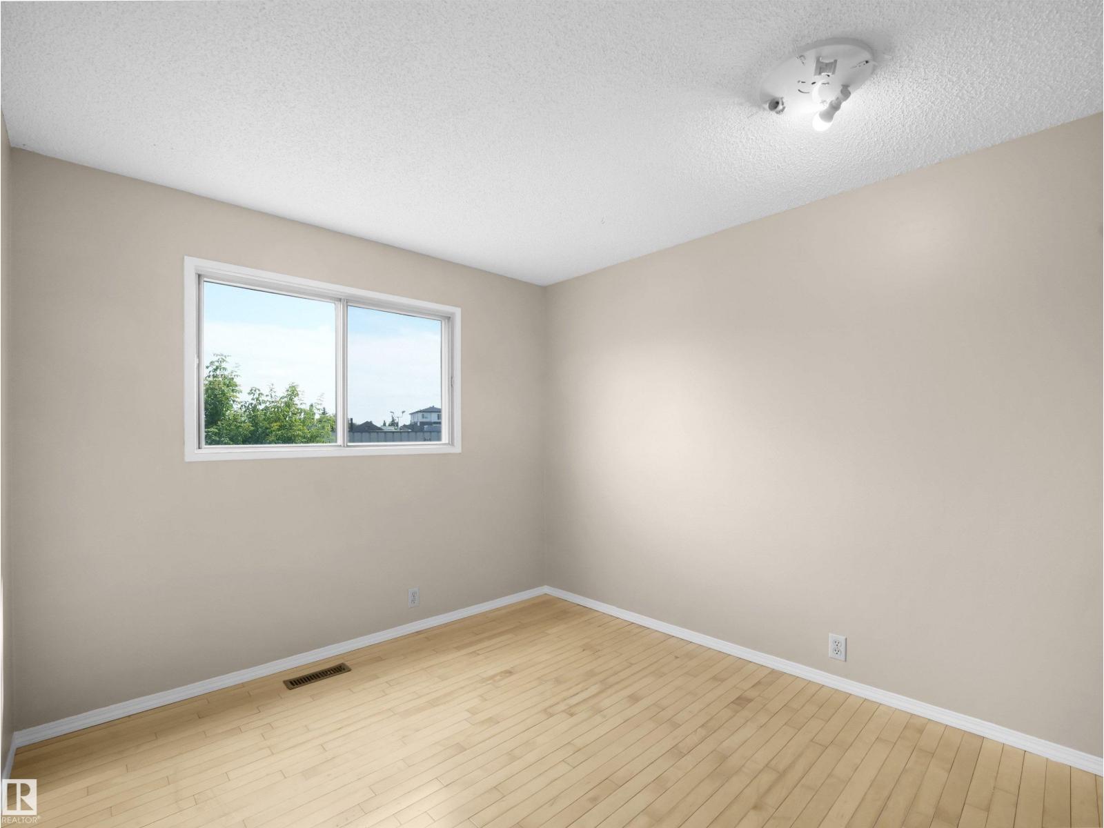 3509 43A AV NW - 19