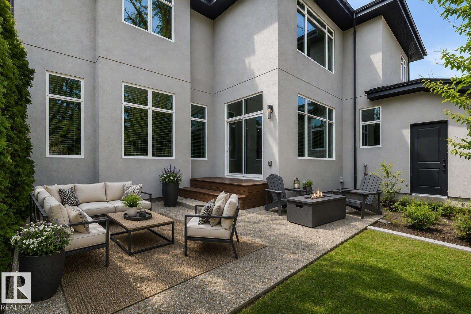 8927 120 ST NW - 50