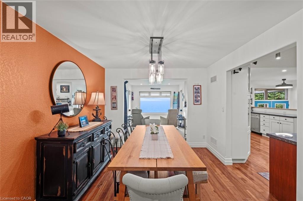 42 LAKESIDE Drive - Image 12