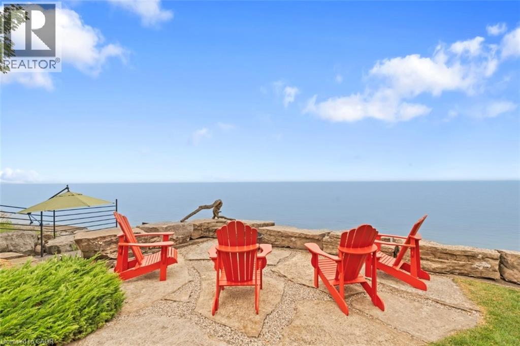 42 LAKESIDE Drive - Image 34