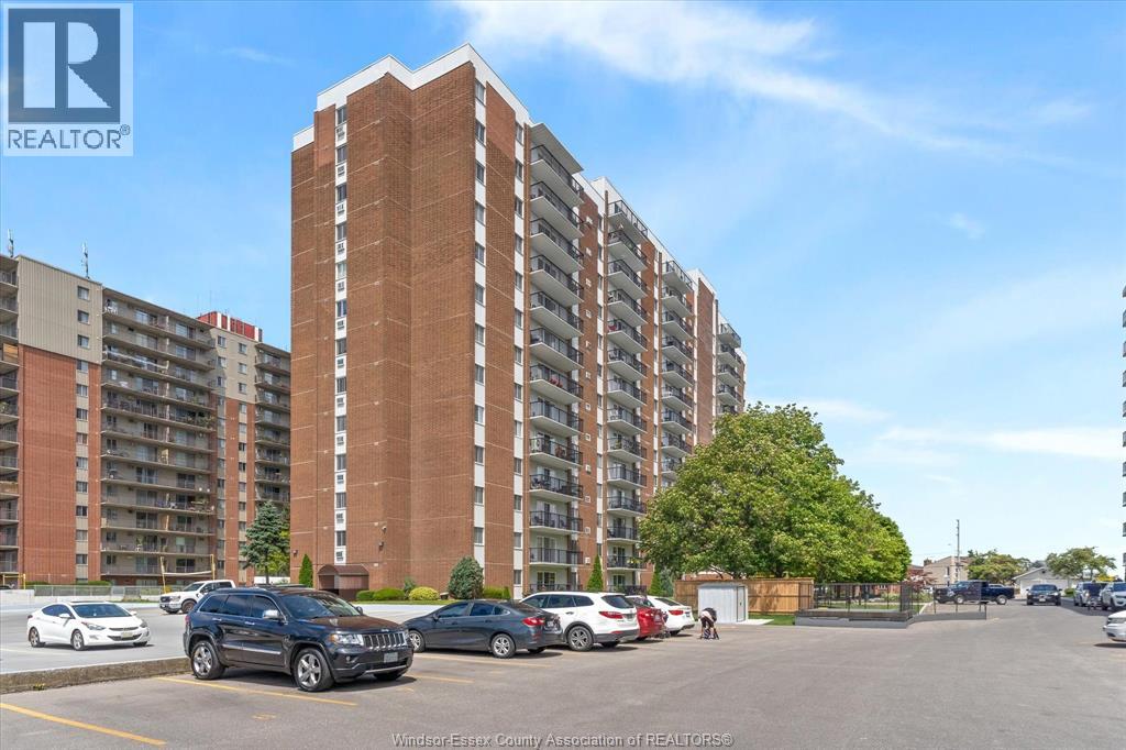 #1110 8591 RIVERSIDE DRIVE East - 2