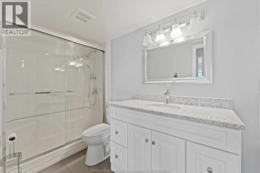 #1110 8591 RIVERSIDE DRIVE East - 24