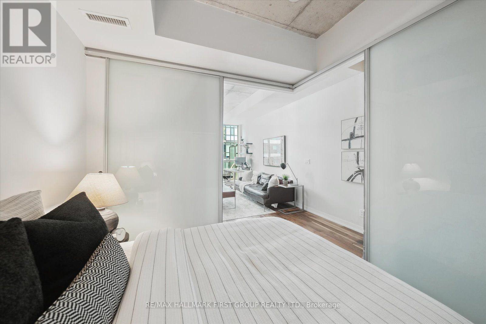 #602 8 GLADSTONE AVENUE - Image 13