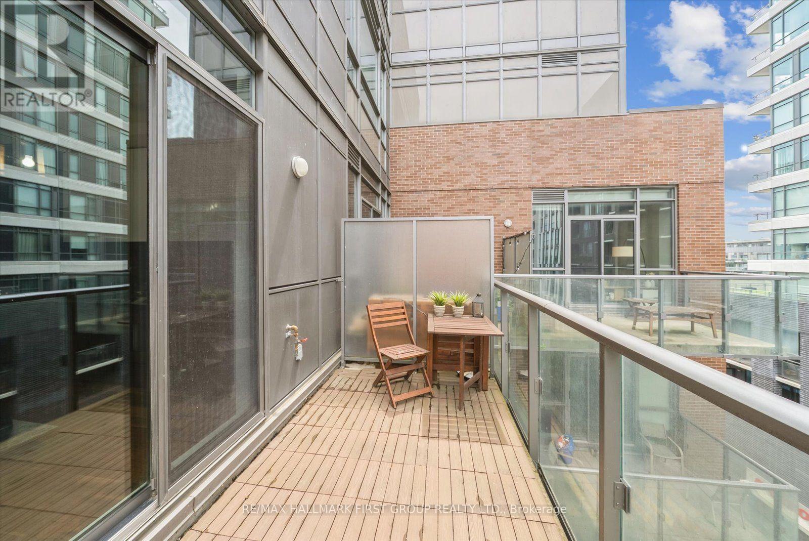 #602 8 GLADSTONE AVENUE - 18