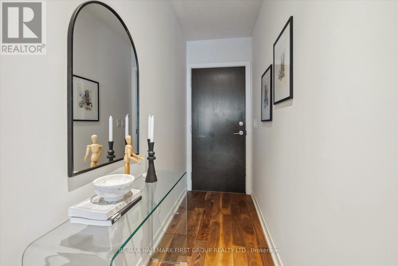 #602 8 GLADSTONE AVENUE - 4