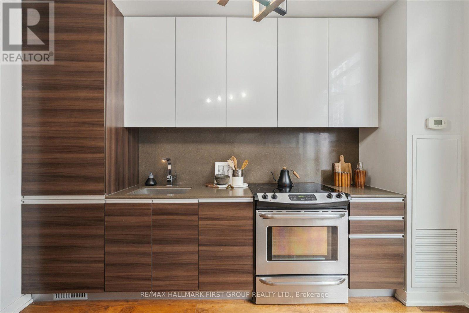 #602 8 GLADSTONE AVENUE - 9