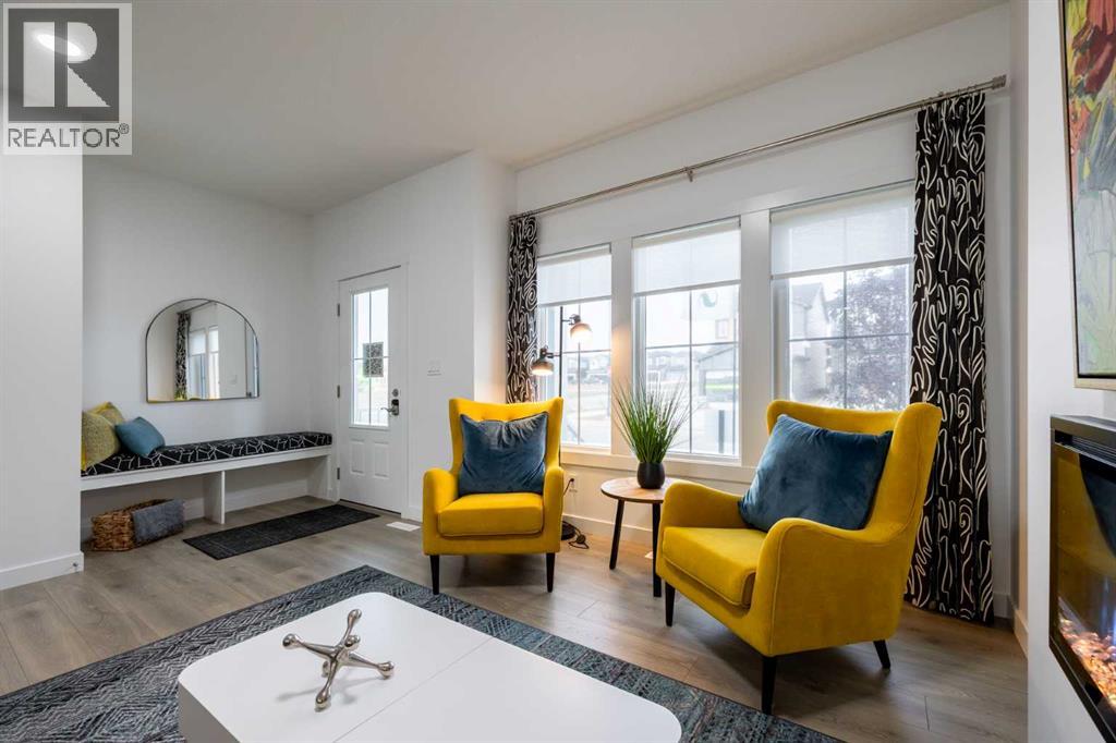 633 Savanna Drive NE - 5