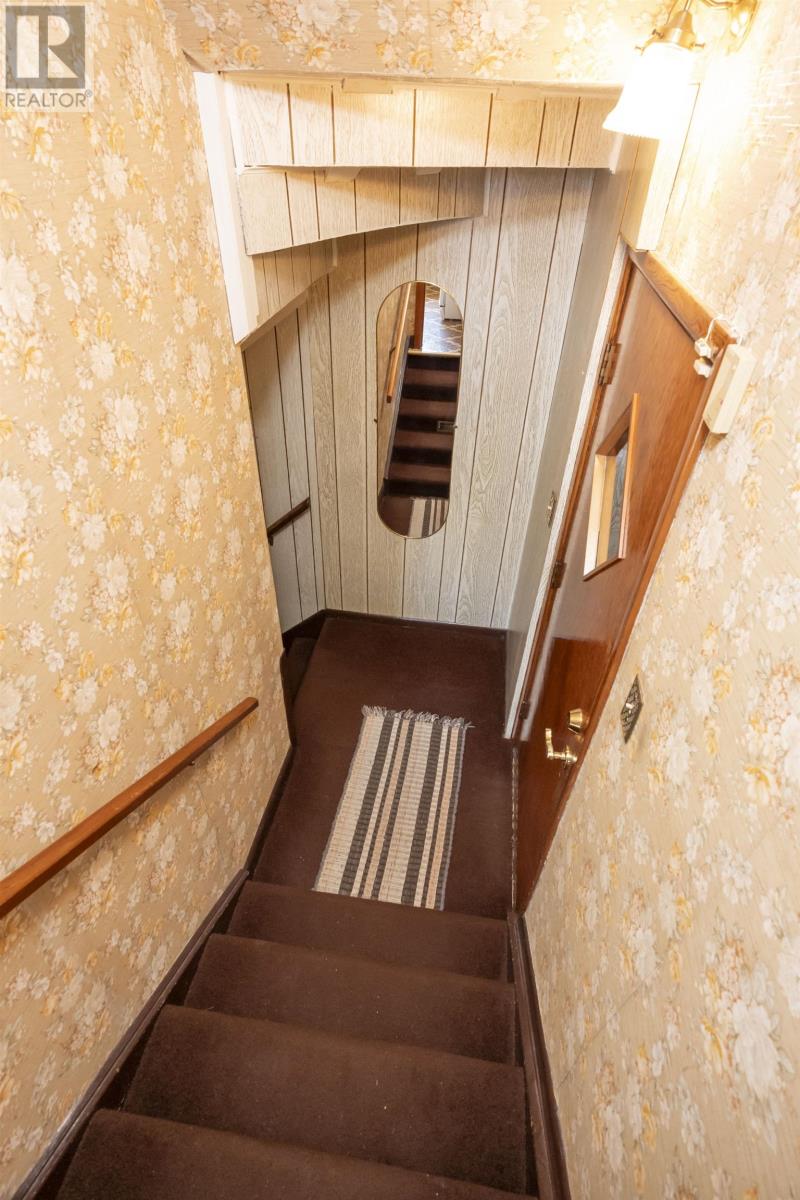 231 ALDER AVE - 29