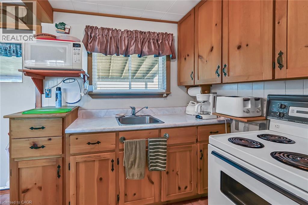 86 LAKESHORE Road - Image 15