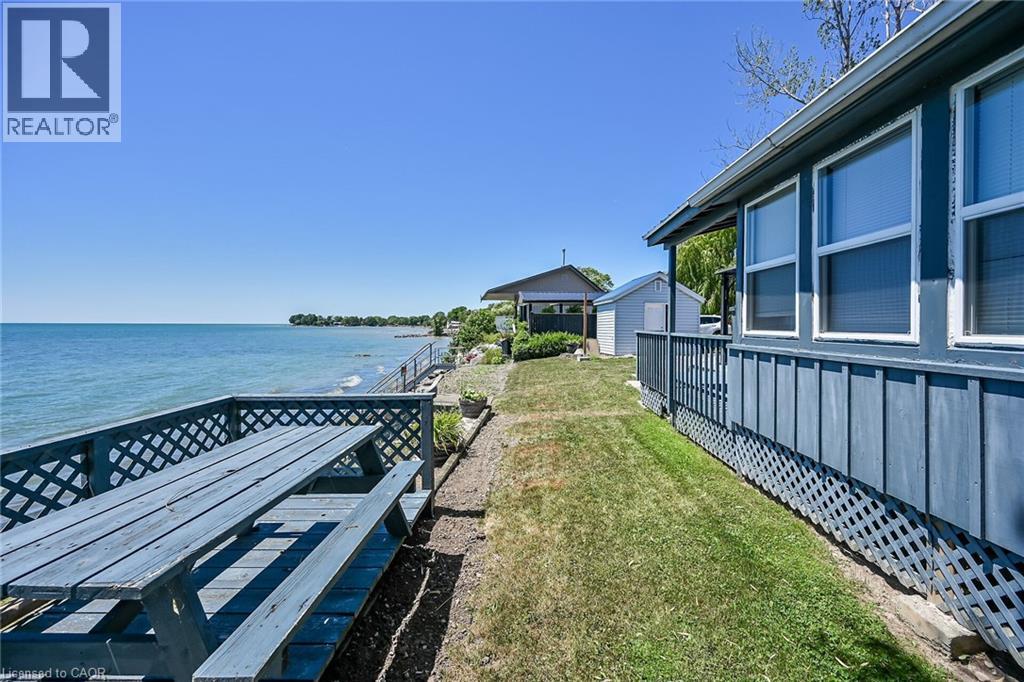 86 LAKESHORE Road - Image 31