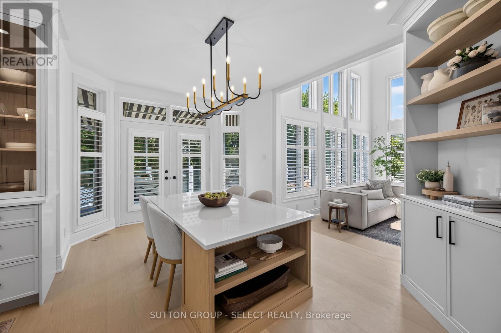 39 BUTTERNUT GROVE - Image 11
