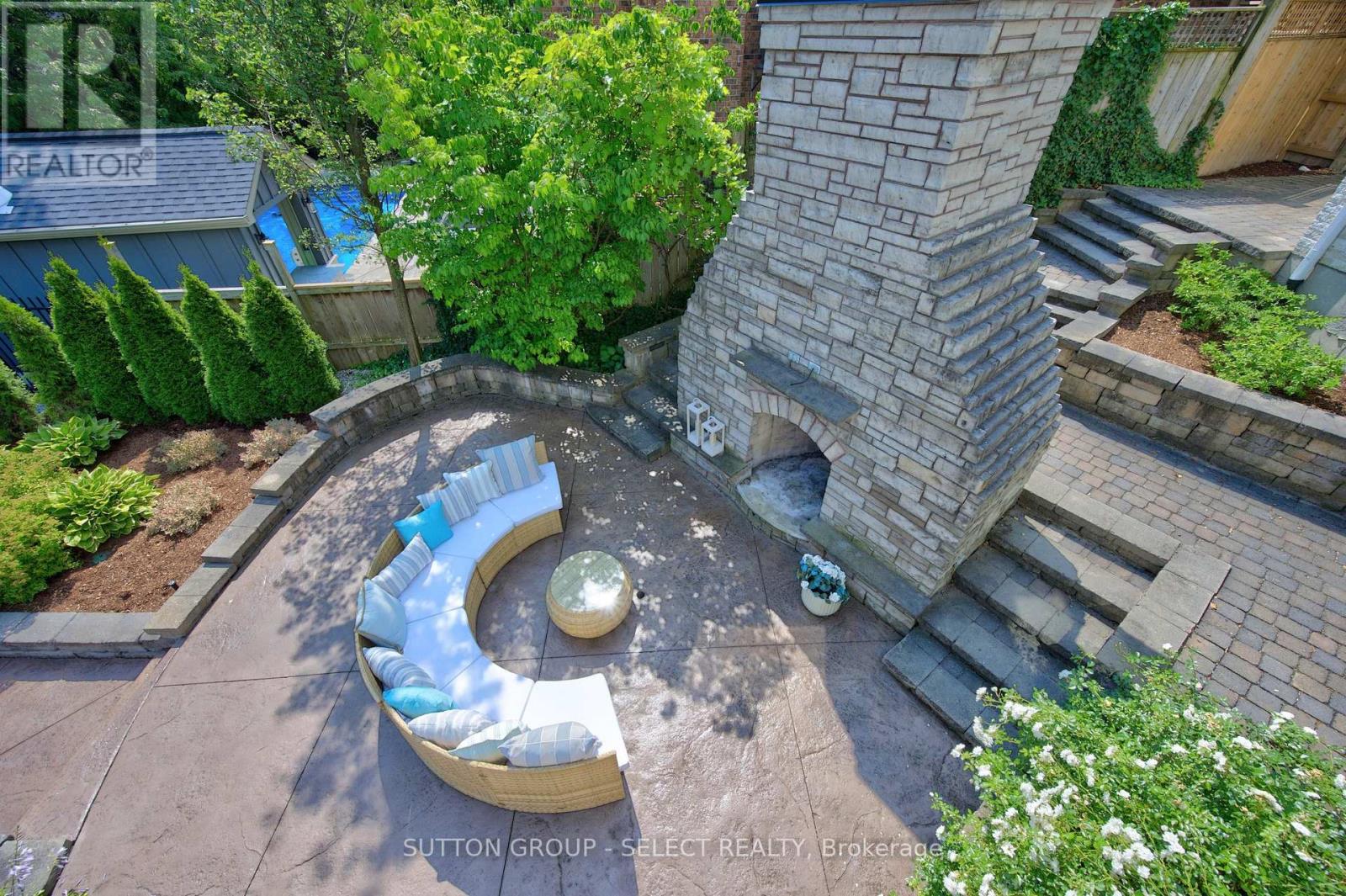 39 BUTTERNUT GROVE - Image 45