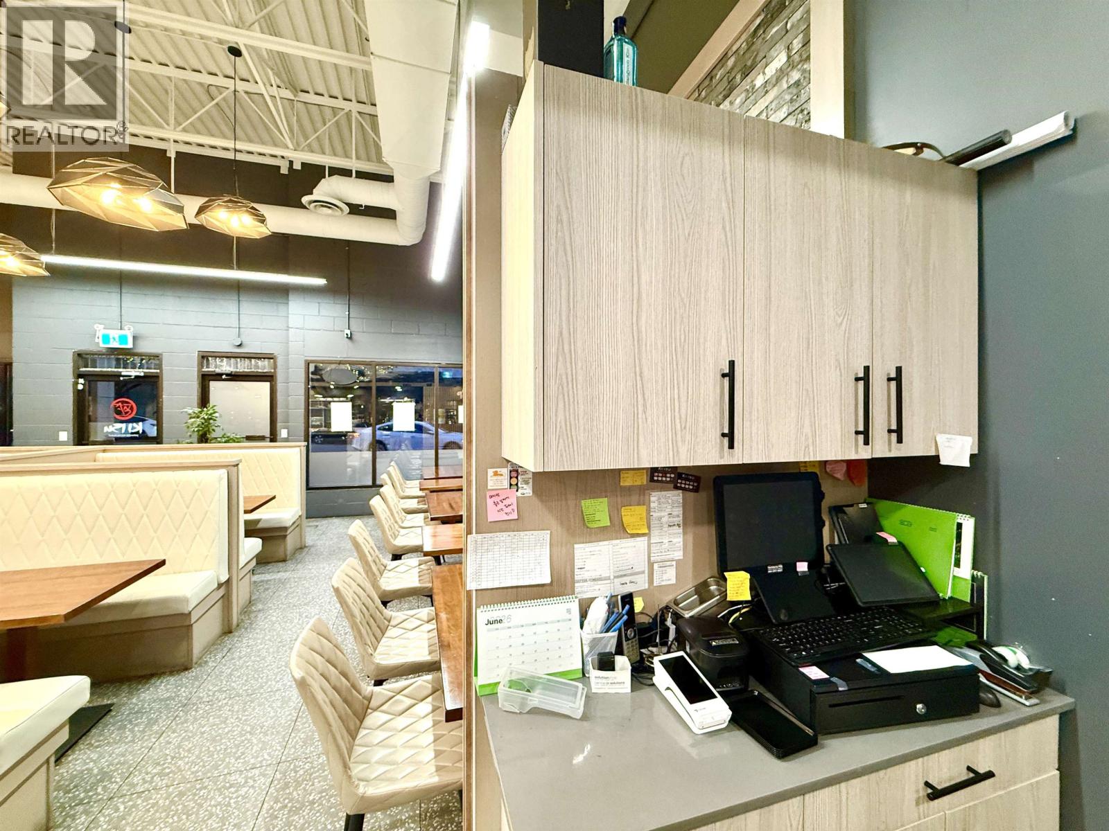 1532 MARINE DRIVE, West Vancouver