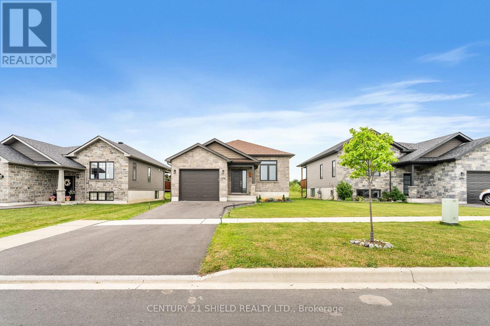 2296 CREWSON COURT - Image 4